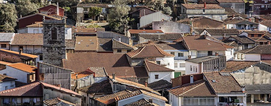 Descubre el municipio de Valero: naturaleza, tradición y apicultura en el corazón de la Sierra de Francia - Javier Prieto